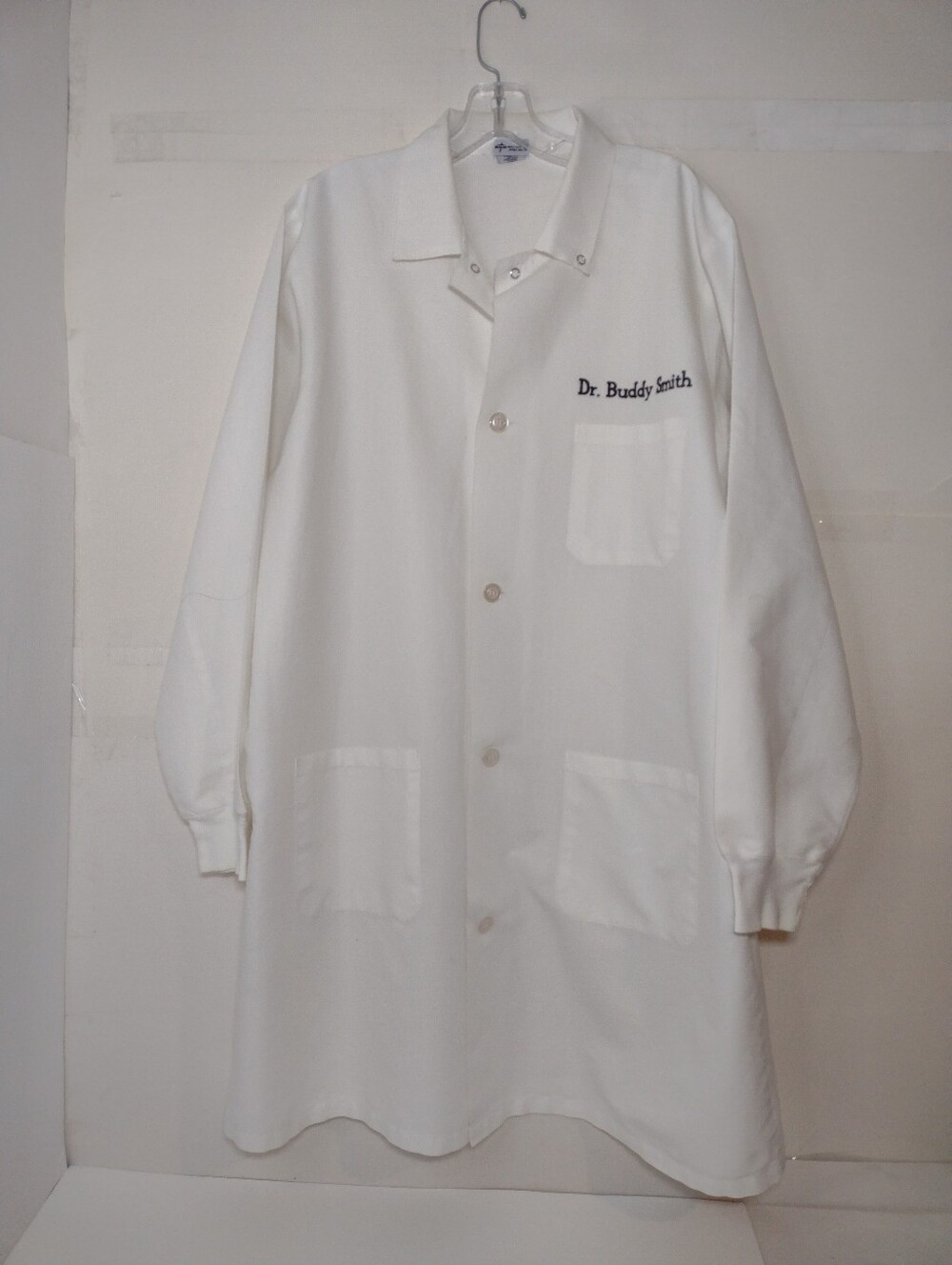 Medline White Medical Lab Coat Shirt with Embroidered Name (L)